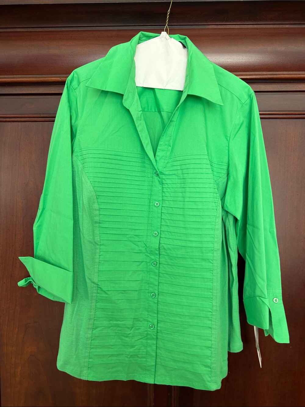 Zac & Rachel Bright Green Pintuck Button-Down Blouse